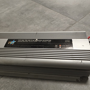 Inverter 24V kuni 220V (4 foto / 4)