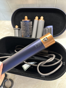 Dyson styler/длинный (6 фото из 7)