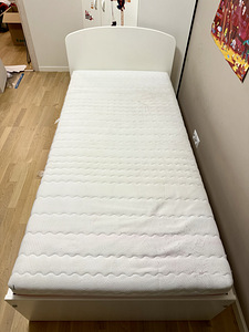 Продается кровать Meblik BASIC с матрасом (1 фото из 3)