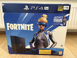 PS4 Pro 1 TB + PSVR + Aim + 2 pulti + mängud (2 foto / 6)