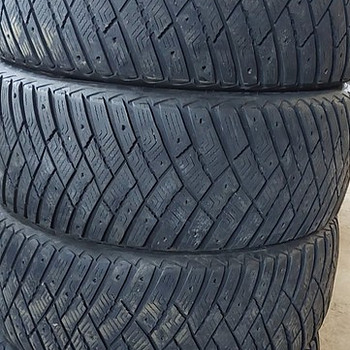 18 " Goodyear lamellrehvid 235 55 18 4tk