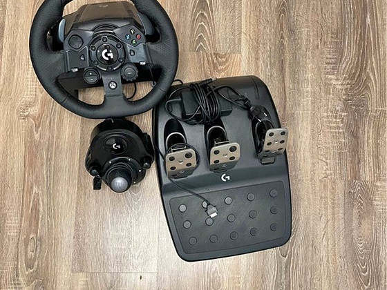 Logitech G923 Racing for Xbox