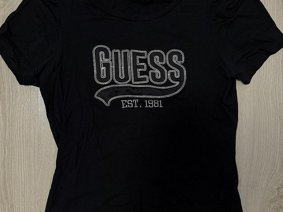 Guess футболка S