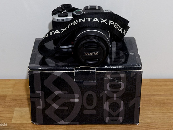 Pentax K-01 + SMC Pentax-DA L 1:3.5-5.6 18-55mm AL WR