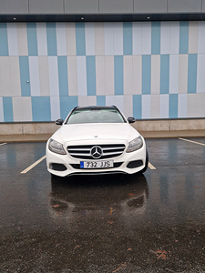 Продам mercedes c220d (2 фото из 15)