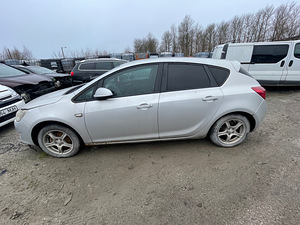 OPEL ASTRA 2011 1.3 ДИЗЕЛЬ, ЗАПЧАСТИ (5 фото из 10)