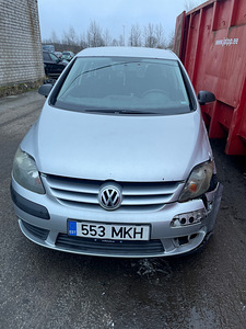 VW GOLF V PLUS 1.6 BENS 75KWT, VARUOSAD (1 foto / 10)