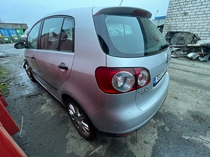 VW GOLF V PLUS 1.6 BENS 75KWT, VARUOSAD (4 foto / 10)
