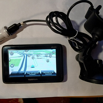 TOMTOM GO Live uute kaartidega+kiiruskaamerad
