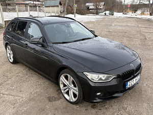 BMW 330xd (4 foto / 11)