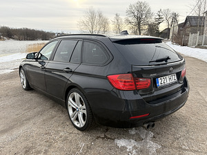 BMW 330xd (5 foto / 11)