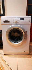Pesumasin Siemens (1 foto / 2)