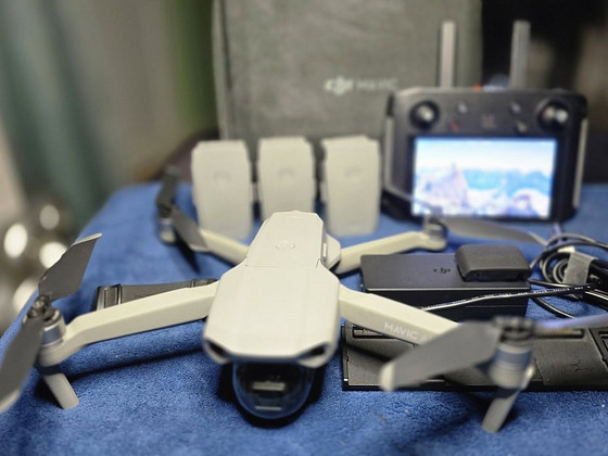 DJI Air2 Fly More Combo+