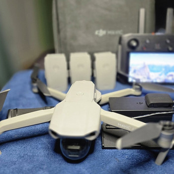 DJI Air2 Fly More Combo+