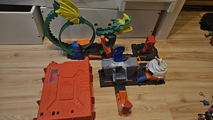 Hot wheels трассы (1 фото из 5)