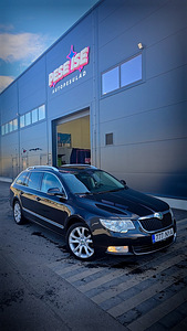 Škoda SuperB 2010 (1 фото из 5)