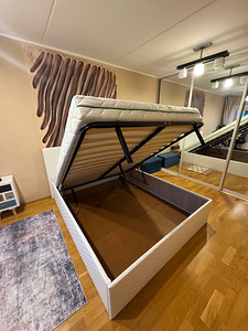 Кровать с матрасом 160 x 200 (6 фото из 6)