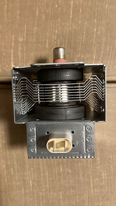 LG Magnetron 2M286 (2 foto / 3)