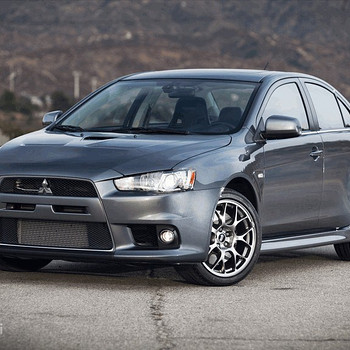 Авто-аренда - MITSUBISHI LANCER 2.0 дизель, мануал