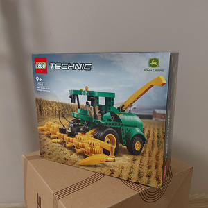 Новый Lego Technic 42168 (1 фото из 2)