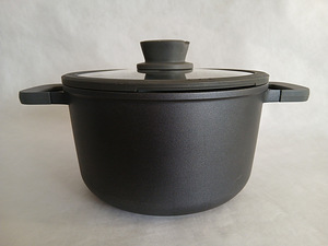 Комплект кастрюль BergHOFF (6 фото из 10)