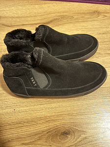 Naiste talve tossud DKNY suurus 38 Uus (1 foto / 3)