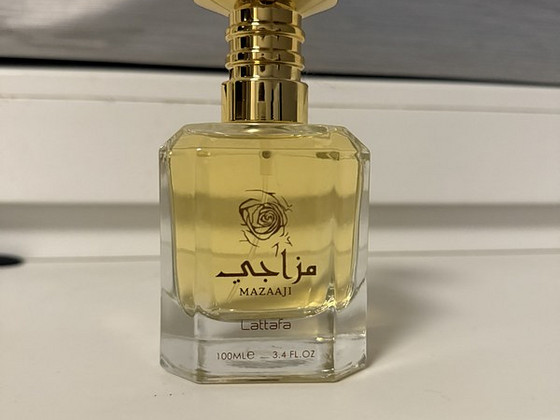 Lattafa (guldne pudel) — EDP