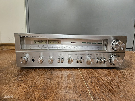 Toshiba SA-750 HiFi AM/FM Stereo Receiver