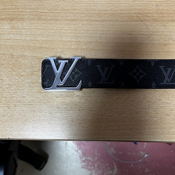 Louis Vuitton Черный