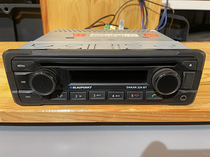 BLAUPUNKT DAKAR 224 BT Autoraadio (1 foto / 2)