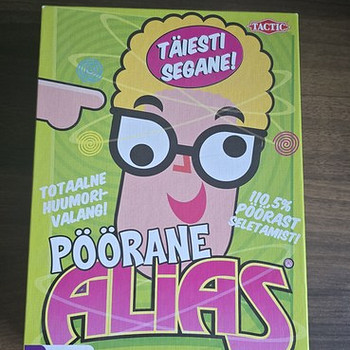 Lauamäng pöörane alias