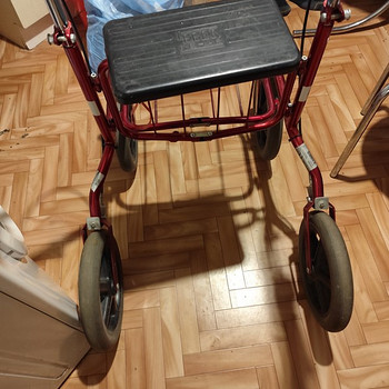 Täiskasvanute käimisraamid
