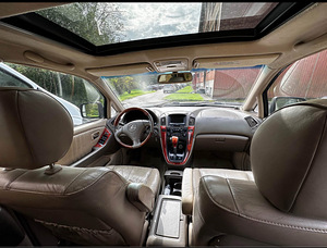 Lexus RX300 (2 foto / 3)