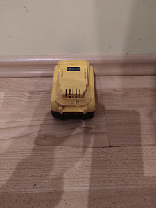 Dewalt aku (3 foto / 4)
