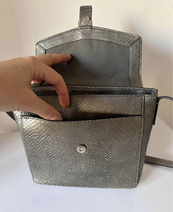 Nahast Ecco crossbody kott (5 foto / 9)