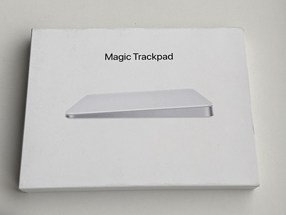 Apple Magic Trackpad (USB-C) - Wireless Trackpad , White