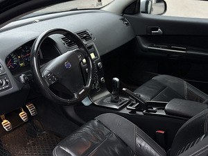 Volvo c30 r-design (6 фото из 10)