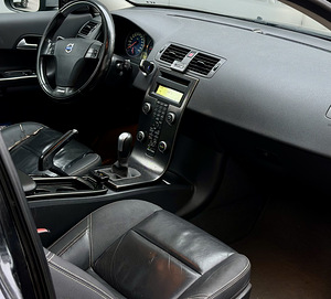 Volvo c30 r-design (4 фото из 10)