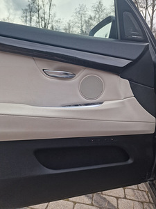 BMW (2 фото из 14)