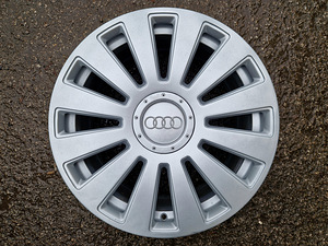 R19 оригинальные диски Audi 5x112 (VW Set Skoda) (1 фото из 3)