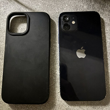 iPhone 12