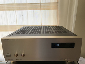 Lõppvõimendi Luxman M-03 (1 фото из 3)