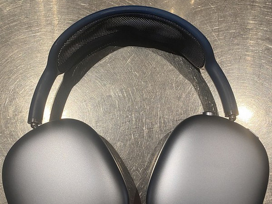 AirPods Max