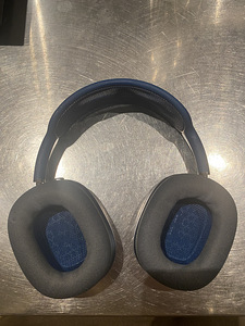 AirPods Max (2 фото из 4)