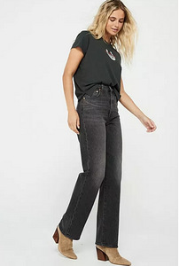 Levis Ribcage Straight teksad, W24L32 (5 foto / 5)