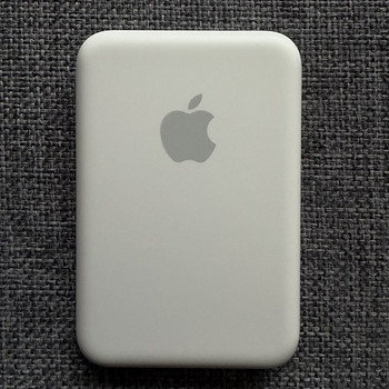 Apple MagSafe Battery Pack