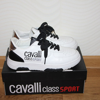 Cavalli Class tossud s. 38