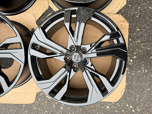 19" оригинальные диски Volvo 5x108 (2 фото из 9)