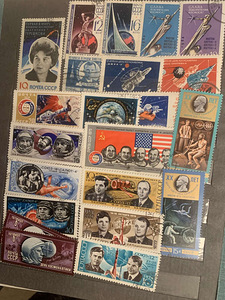 Альбом с марками начиная 1961 года (1 фото из 2)