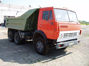 Kamaz 5511 kallutaja (3 foto / 7)